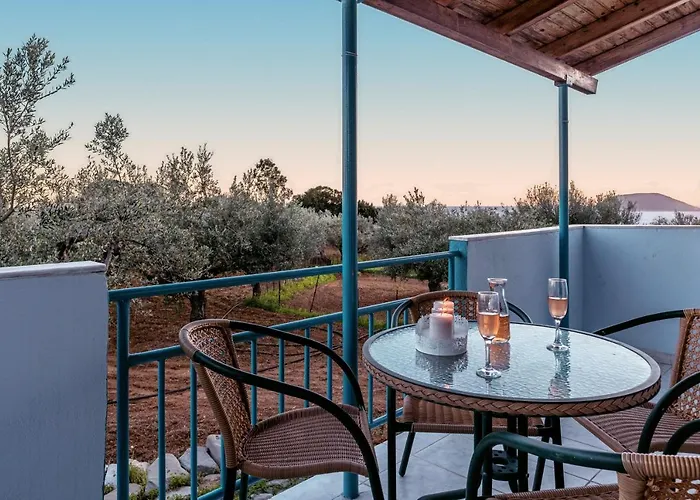 Secret Summer Havens - Perfectly Secluded Getaways