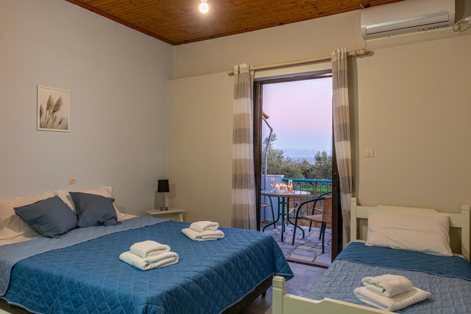 Apartment Secret Summer Havens - Perfectly Secluded Getaways *